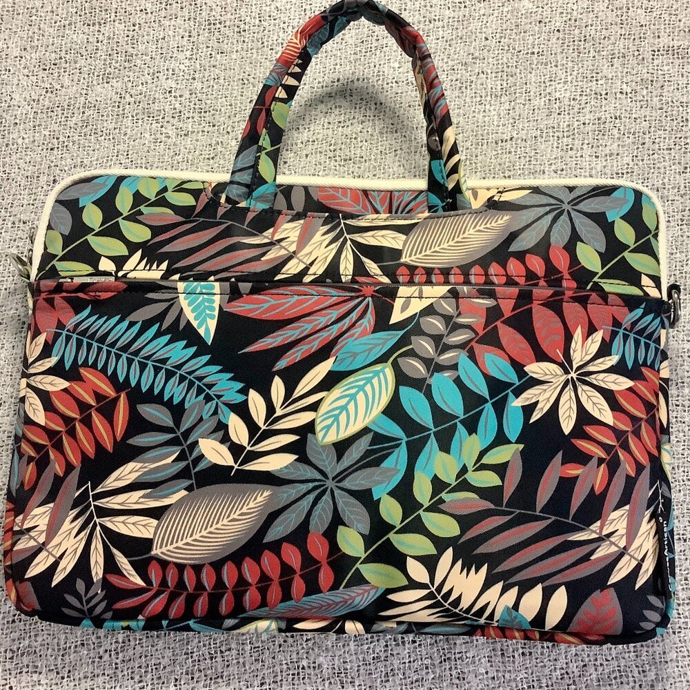 LapTop Bag Tablet, Business Supplies, Travel Needs Multi Print Fabric Bag NWOT